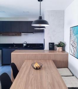 1 Dorm - Alto Padrão - 16 Andar - Home Office