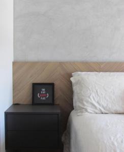 1 Dorm - Alto Padrão - 16 Andar - Home Office