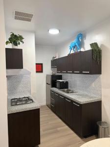 Venice studio apartment Koreatown