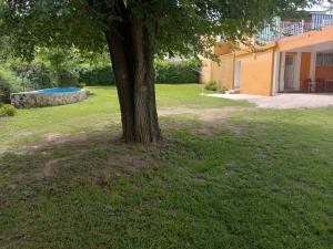 Casa Familiar con patio y parrilla