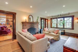 Easy Train Access to NYC! Elegant Family Retreat