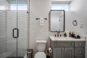 Nestled Nook Bungalow #7033A @East End revitalized