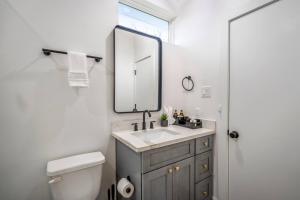 Nestled Nook Bungalow #7033A @East End revitalized