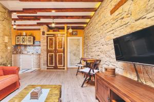 Apartment Clerisseau