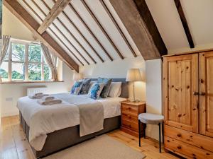 2 Bed in Abbotsbury 92416