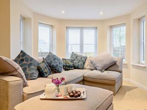 5 Bed in Glastonbury 91657