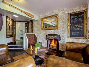 12 Bed in Capel Curig 93368