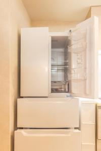 Wooden warmth of a house 8 people Skytree 7 minutes 75 square meters Asakusa, Shibuya, Narita, Haneda direct