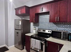 Epic-O-City Stays Ja