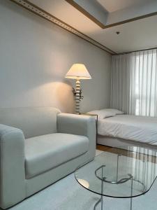 New 강남역 도보 5분 아늑한 공간 소독완료 깔끔한숙소 장기숙박