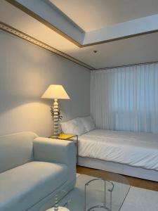 New 강남역 도보 5분 아늑한 공간 소독완료 깔끔한숙소 장기숙박