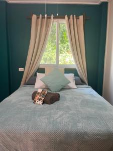 Cozy 2 bedroom Unit, Free gym use, Kitchenette