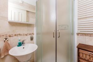 Celines Place By The Sea