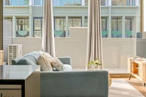 King 403 - Lifestyle Location - With free Wi-Fi