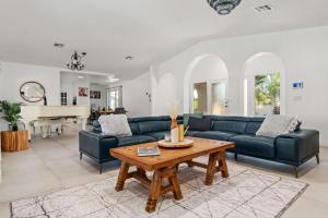 Palm Springs Paradise Escape 3BR Pool & Spa