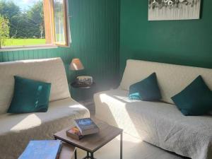 Gîte champêtre avec piscine couverte en Auvergne - FR-1-489-590