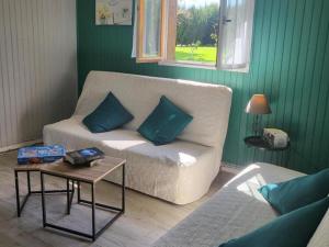 Gîte champêtre avec piscine couverte en Auvergne - FR-1-489-590