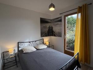 Gîte champêtre avec piscine couverte en Auvergne - FR-1-489-590