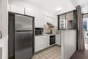 Open 1 Bedroom Apartment in Brisbane City