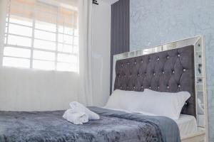 Urban Escape on the 10th Floor