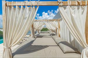 Arte en Estudio Tuk Tulum I