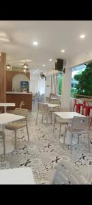 Kyles Bed and Breakfast DMall Boracay