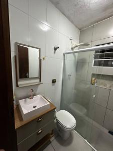 Casa com piscina em Itanhaem perto da praia