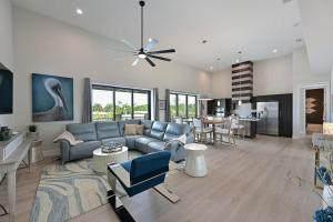 Entire Siesta Key Beach House - 6 BR, Pool & Ocean Access