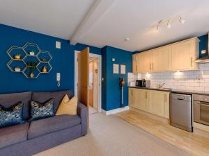 1 Bed in Tenby FB056