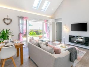 1 Bed in Sennen 85836