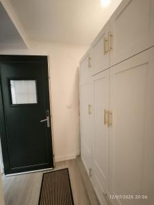 TVM simple studio in old Lisbon