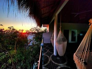 Cozy apartment 4 blocks from the beach