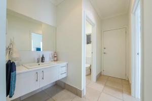 White Haven - Beachfront