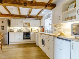 2 Bed in Brecon BN310