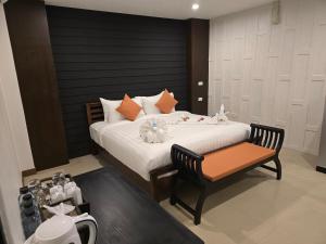 Blue Palm Residence Kata