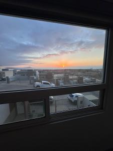 Family home with ocean views 40 minutes from vineyards