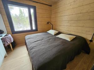 Aurora welcome newly built riverside cottage