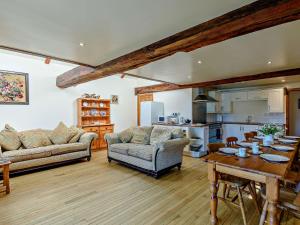 5 Bed in Blackpool 40993