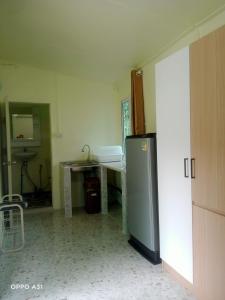 Baan Chaiy khong บ้านชายคลอง