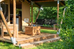 Safari tent 2 op Wellness Camping en B&B Stoltenborg