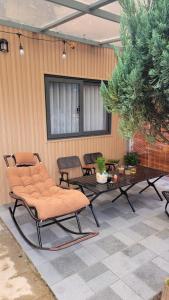 Nhà Nhỏ Bên Hiên - Ubytování bez kategorie ve městě Khu Chi Lăng