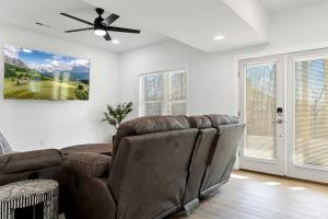 Spacious Family Cabin with Lake Hartwell Access in Westminster, South Carolina