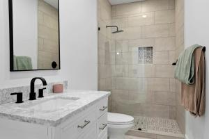 Spacious Family Cabin with Lake Hartwell Access in Westminster, South Carolina