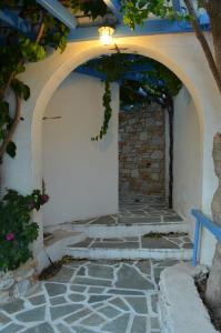 Studios Panorama Drios Paros Greece