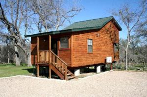 Creekside Cabin Rental for Quintessential Staycation near Austin, Texas - Ubytování bez kategorie ve městě Buda