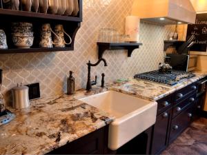 Romantic Cottage Rental Tucked Away in the Countryside near Lancaster, Pennsylvania