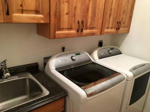 Spacious and Secluded Cabin Rental on Devils Lake in North Dakota