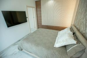 29th Floor-Seaview Mercury Apartment