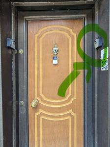 Juliette apt with private garden