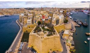 Stay by the Grand Harbour of Valletta
